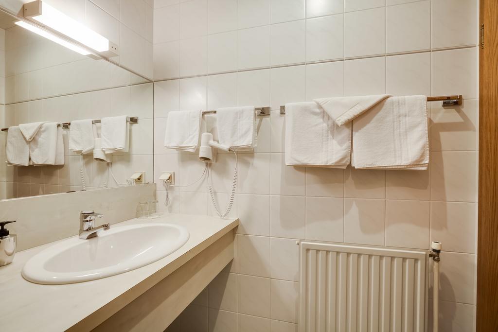 Hotel Himmelreich Мариацелль Экстерьер фото